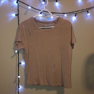 American Eagle T shirt